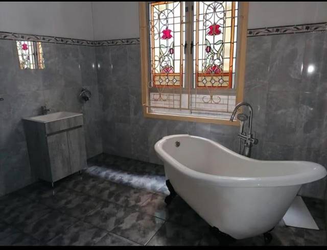 2 BEDROOM HOUSE FOR SALE IN GLENWOOD
